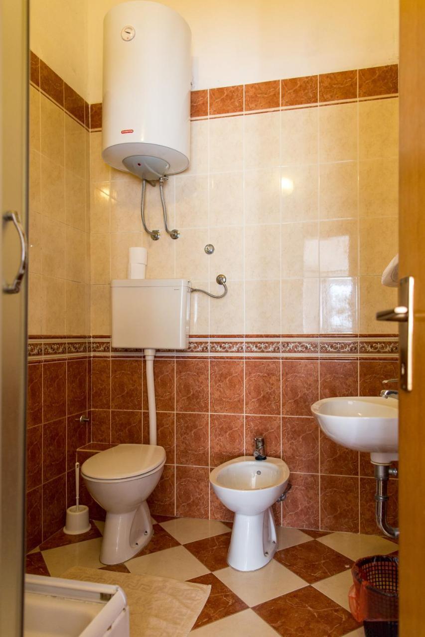 Guest House Mandarina Budva Exterior foto
