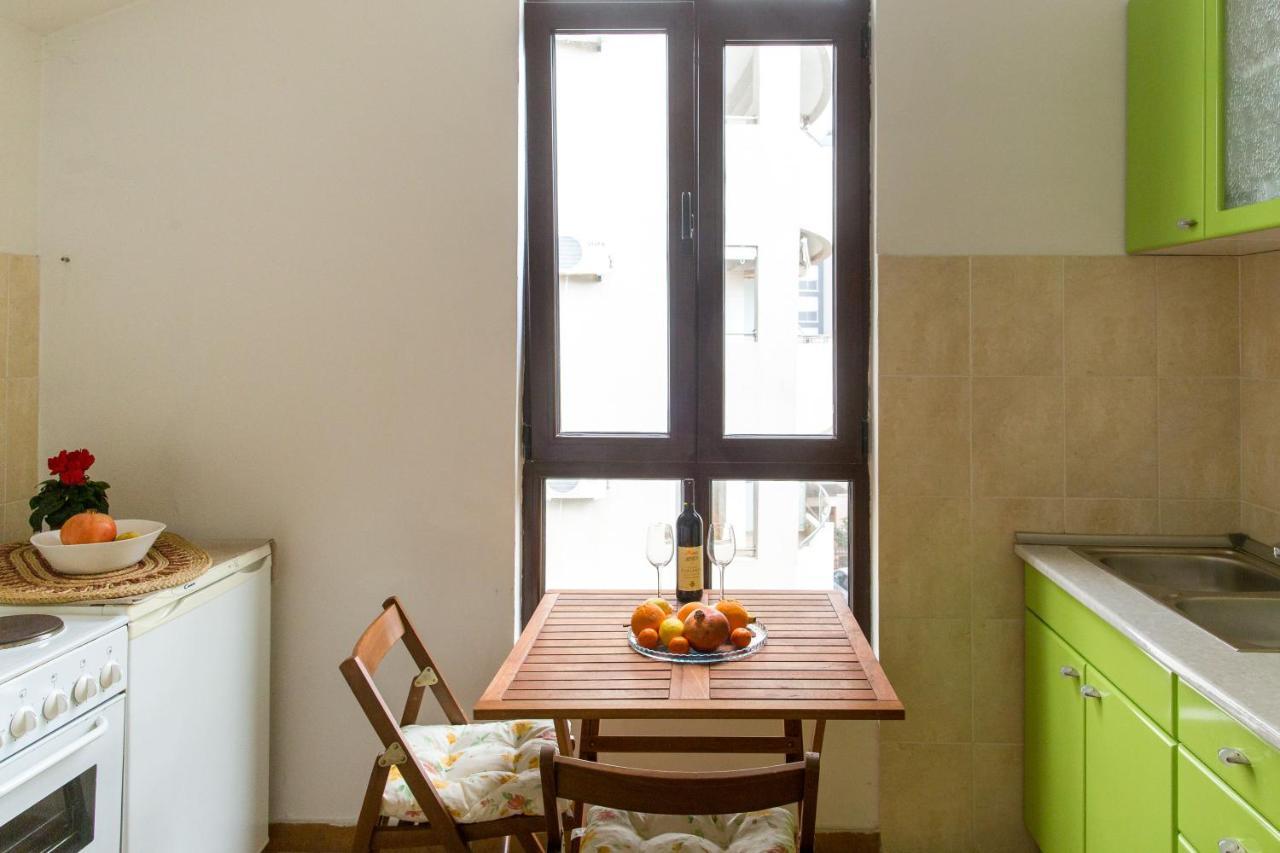 Guest House Mandarina Budva Exterior foto