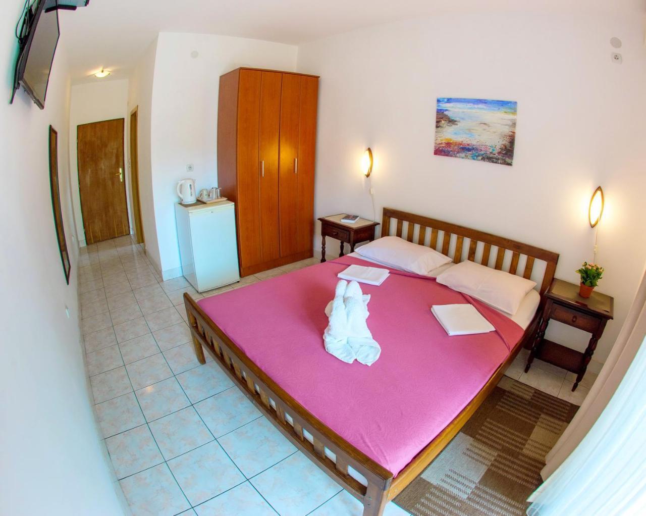 Guest House Mandarina Budva Exterior foto